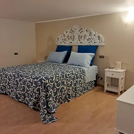 Domus De Peppe Holiday home Fasano