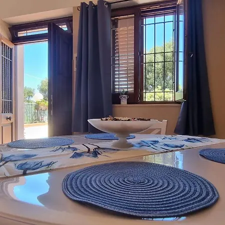 Holiday home Domus De Peppe Fasano